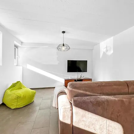 Chalet Familial Les Girolles Aux Portes D'anzere